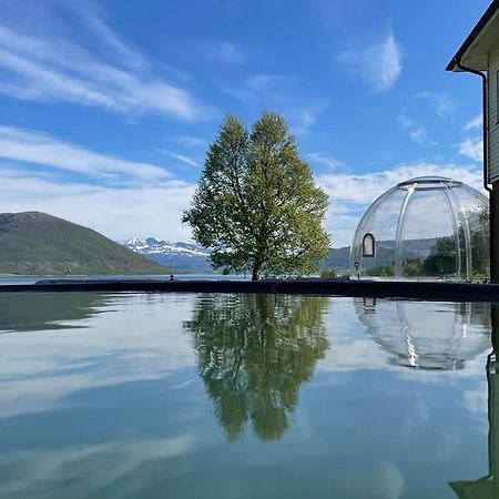 Hotel Tjeldoya Slott Hov  Zewnętrze zdjęcie